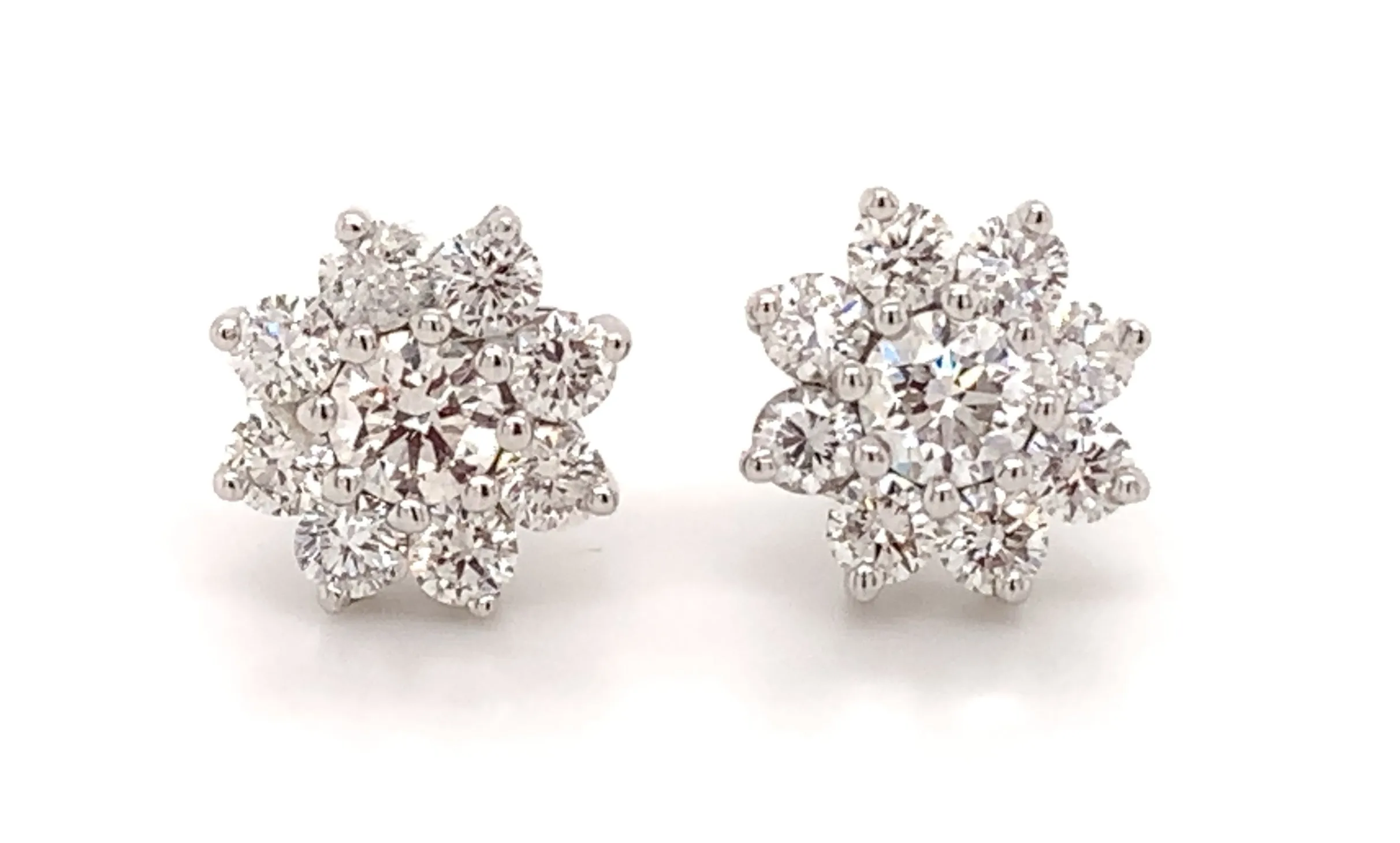 1.21ctw Diamond Flower Stud Earrings