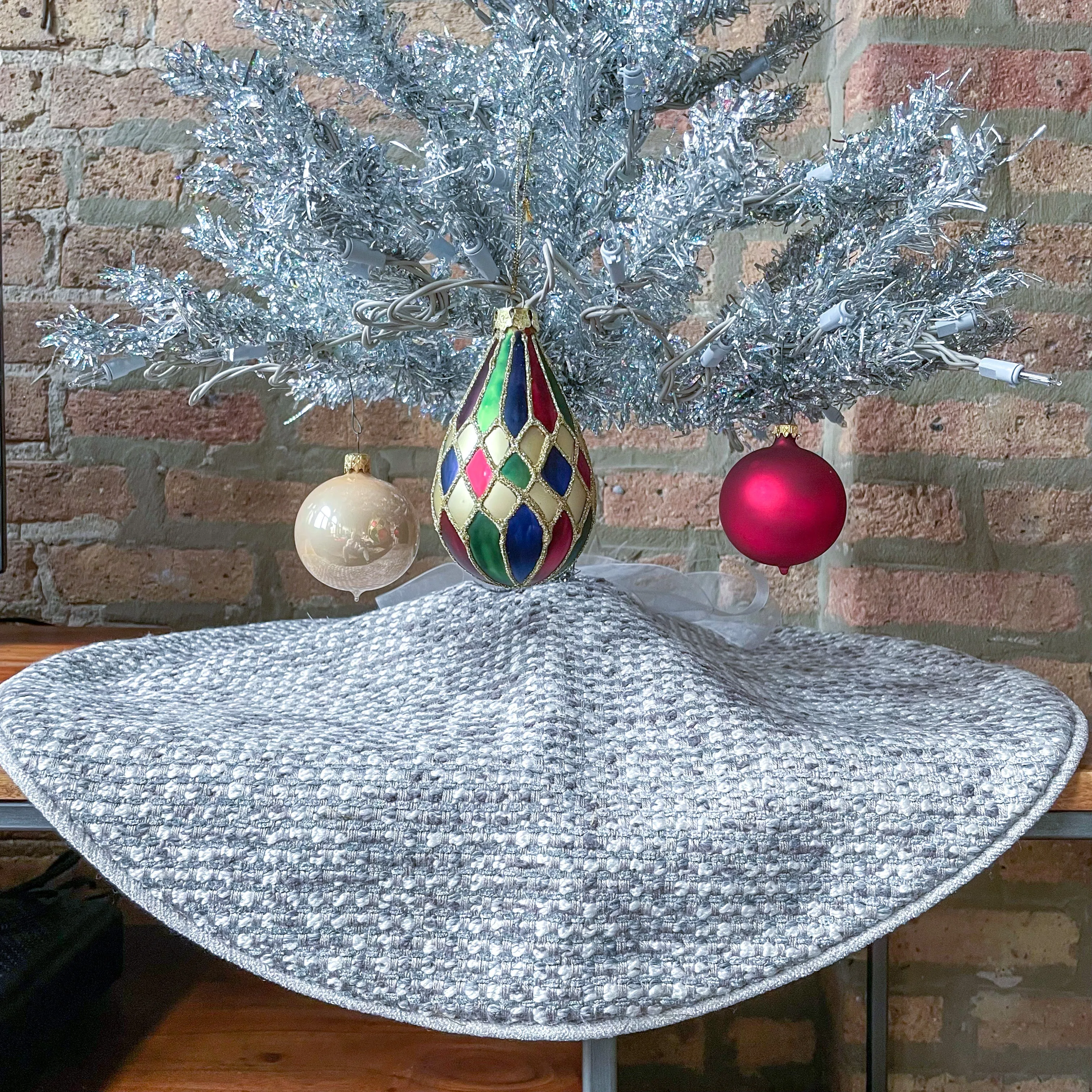 24" Gray, White and Navy Blue Tabletop Christmas Tree Skirt | Reversible