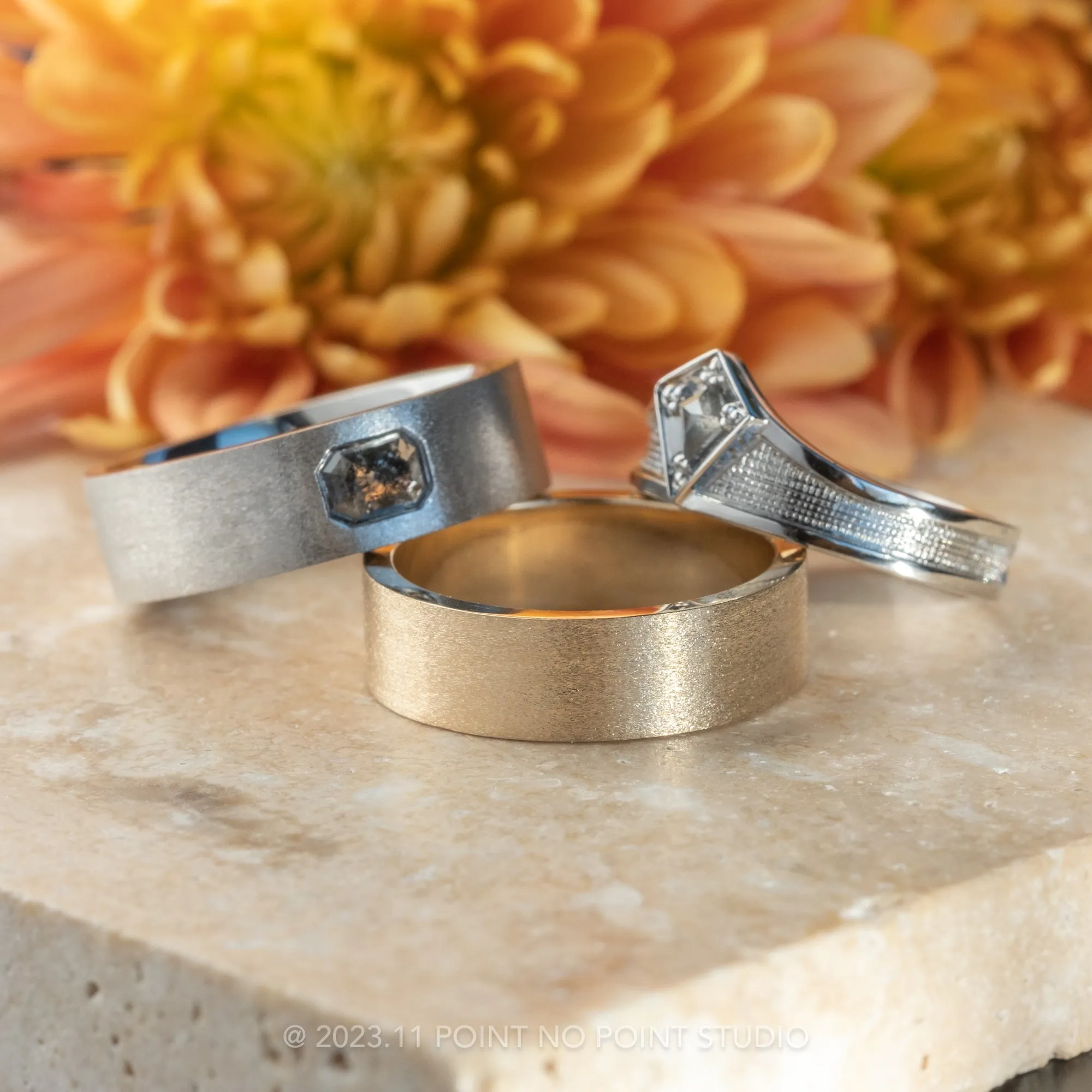 6mm 14k Yellow Gold Men's Wedding Band, Matte Finish