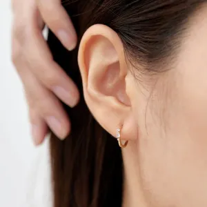 Alexia | Baguette White Sapphire Hoop