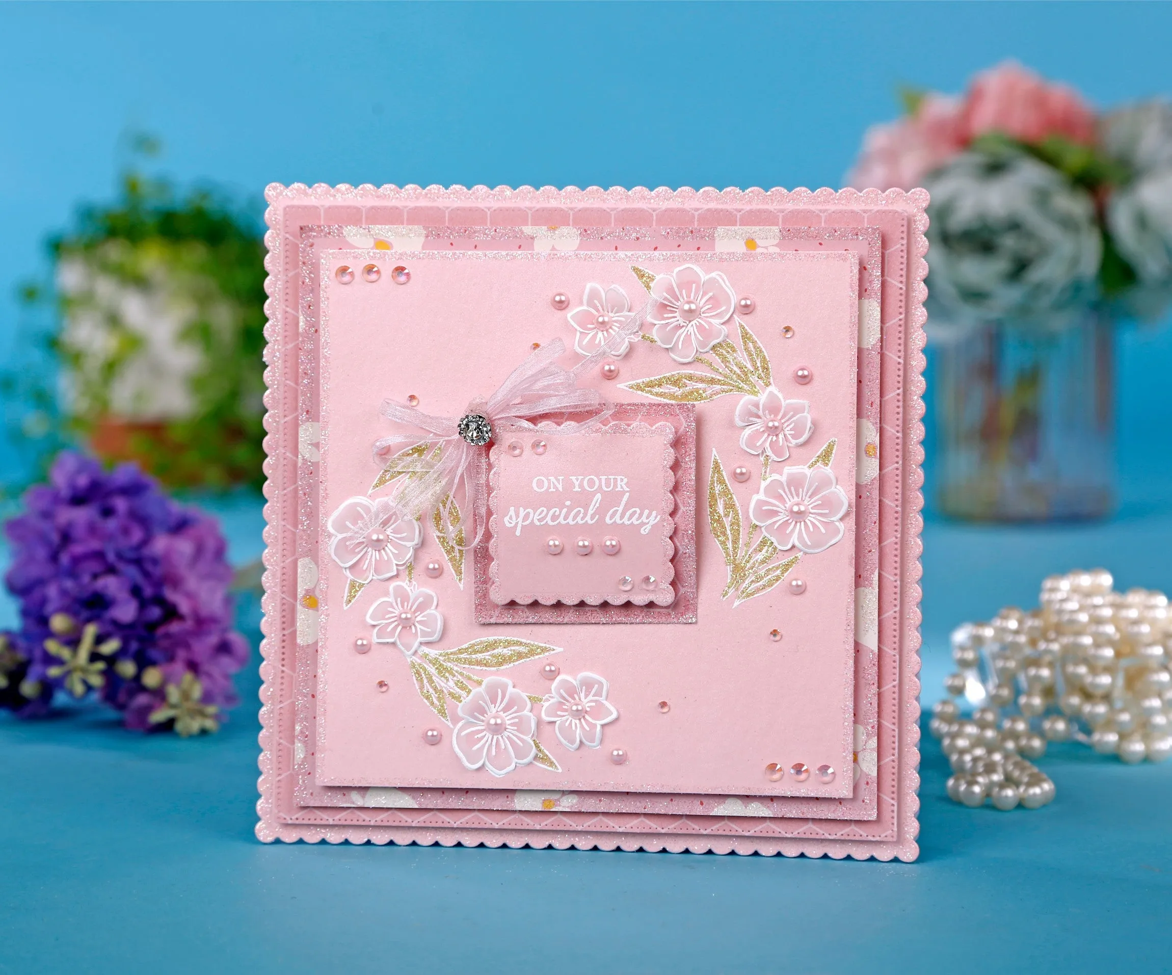 Chloes Creative Cards Box Kit 15 with Limited Edition Die