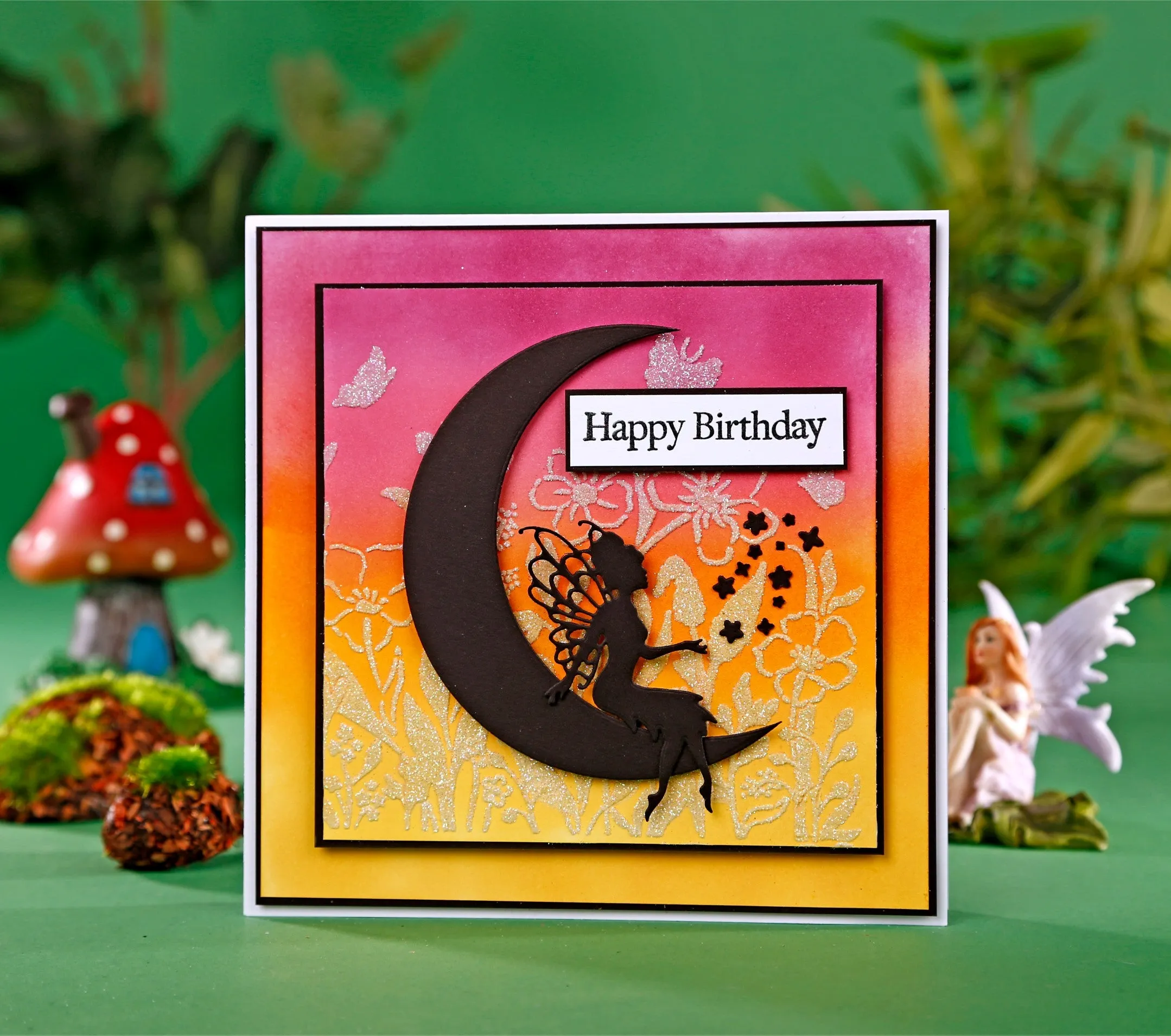 Chloes Creative Cards Box Kit 15 with Limited Edition Die