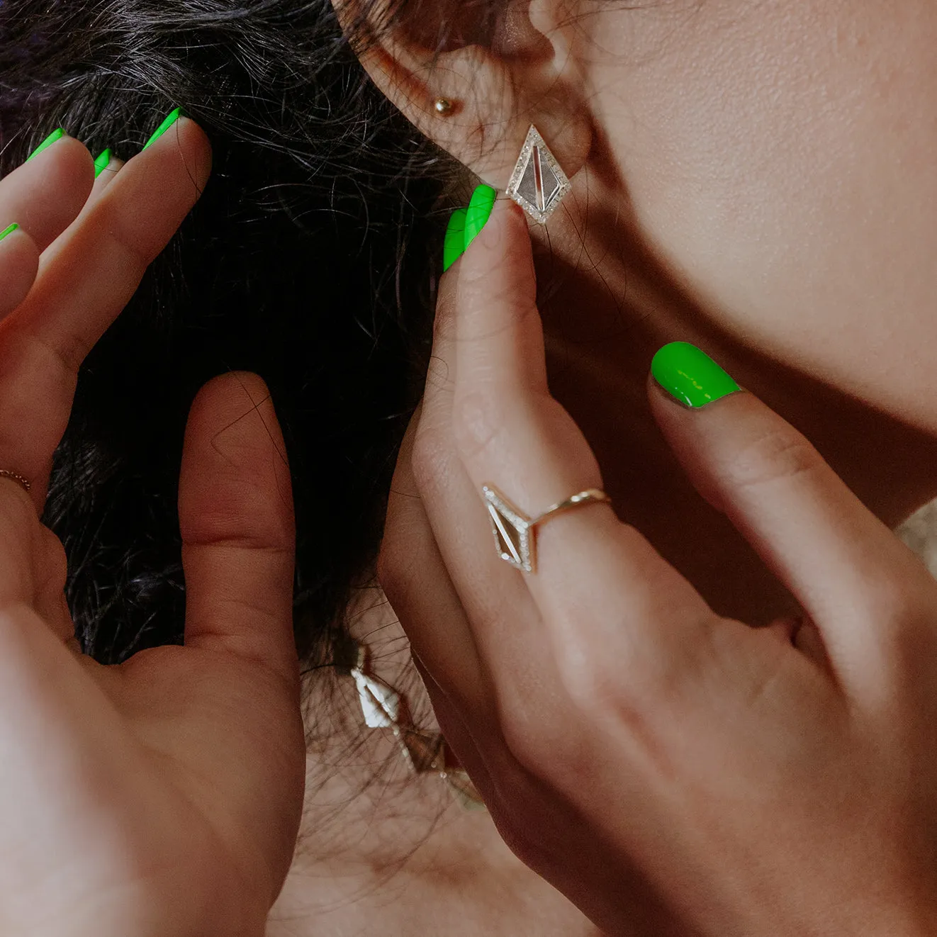 Cipresso Earrings (WG)