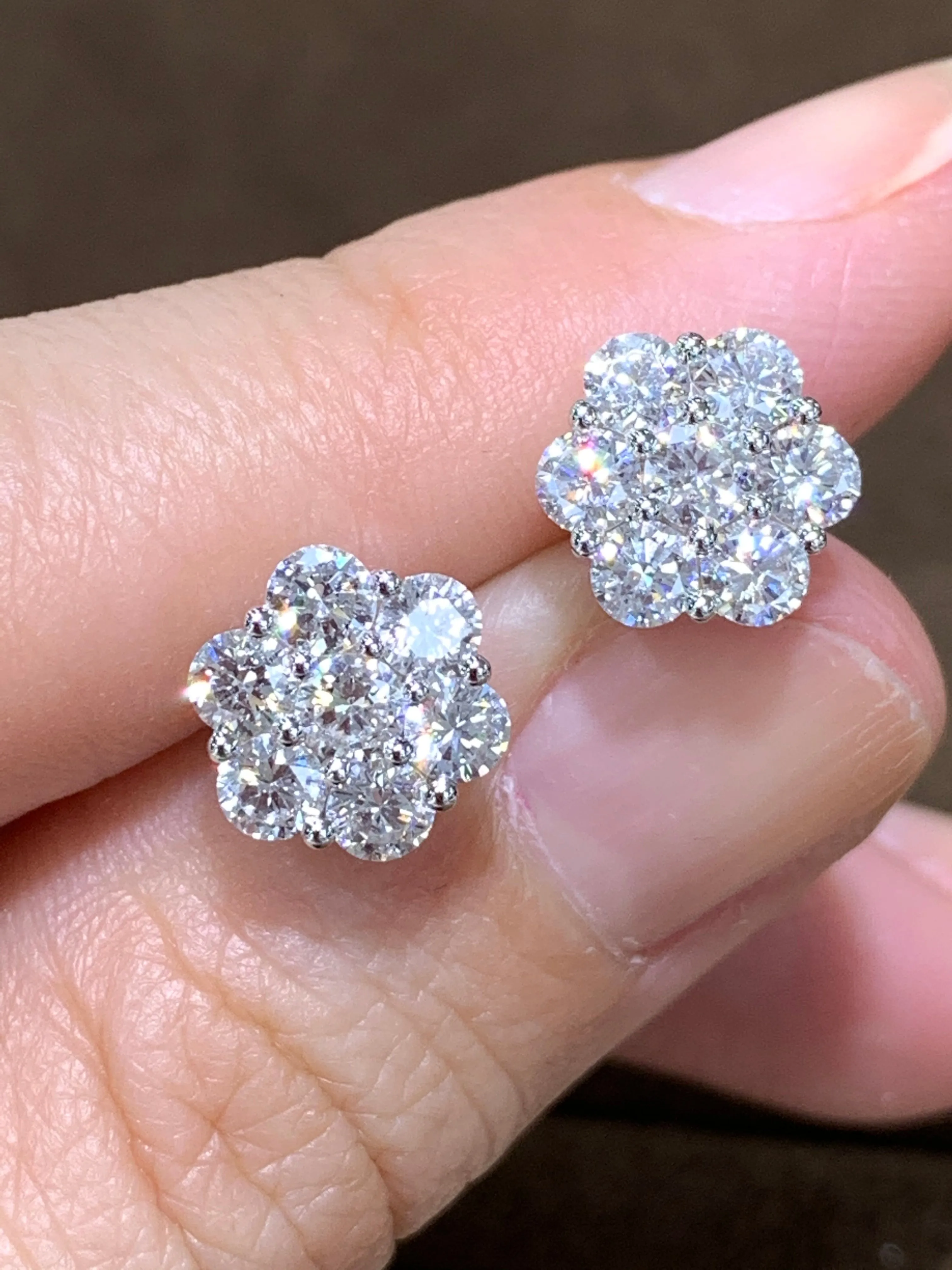 Diamond 1.95ct t.w. Flower Earrings