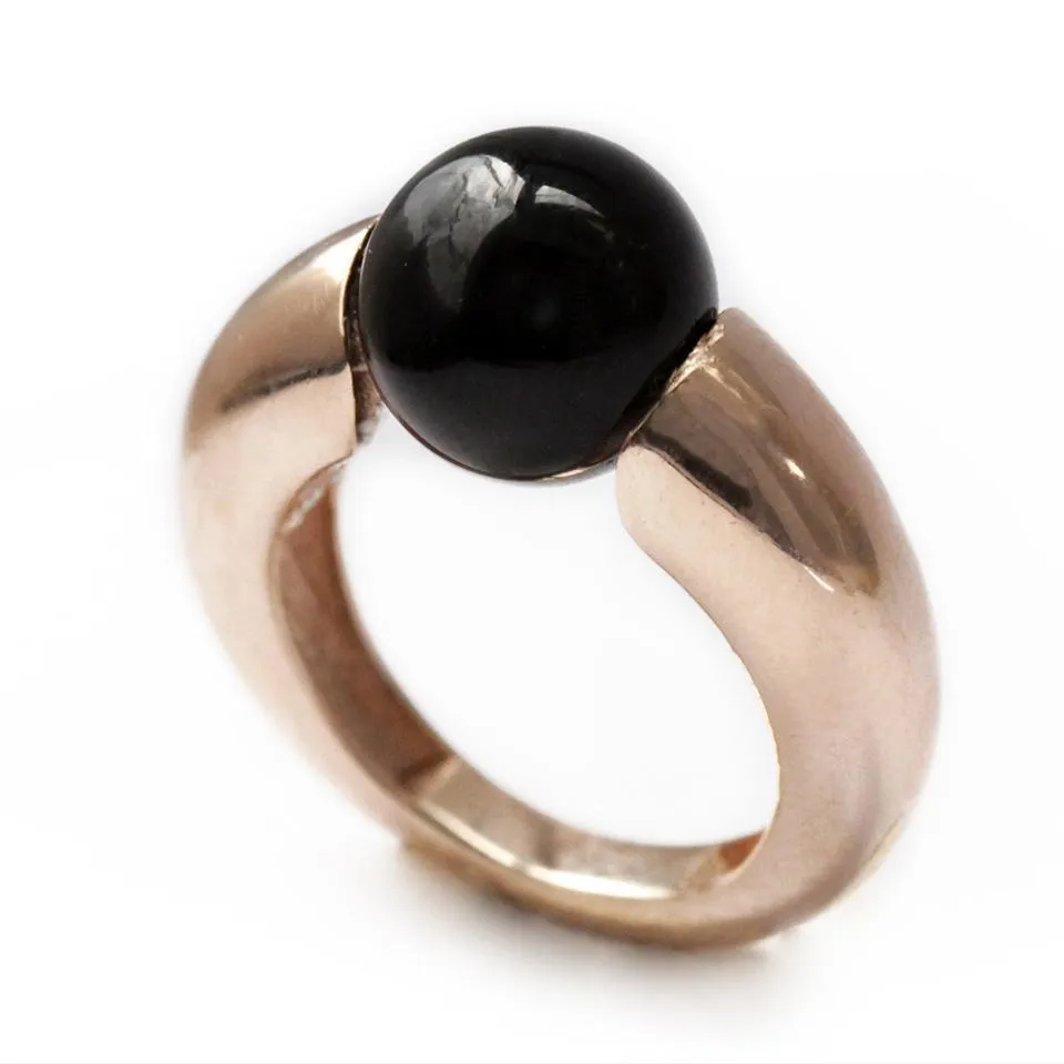 Donut- rose gold solitaire ring