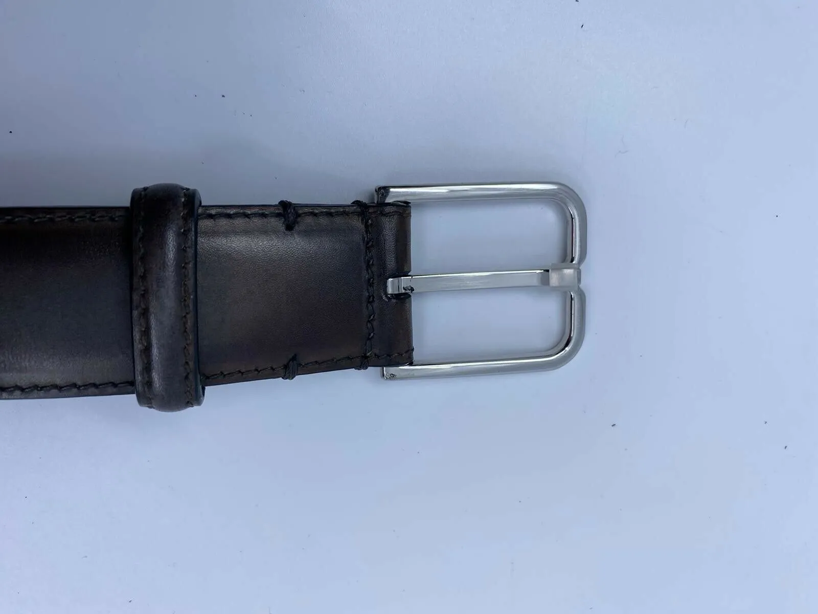 Essence Scritto Leather Belt
