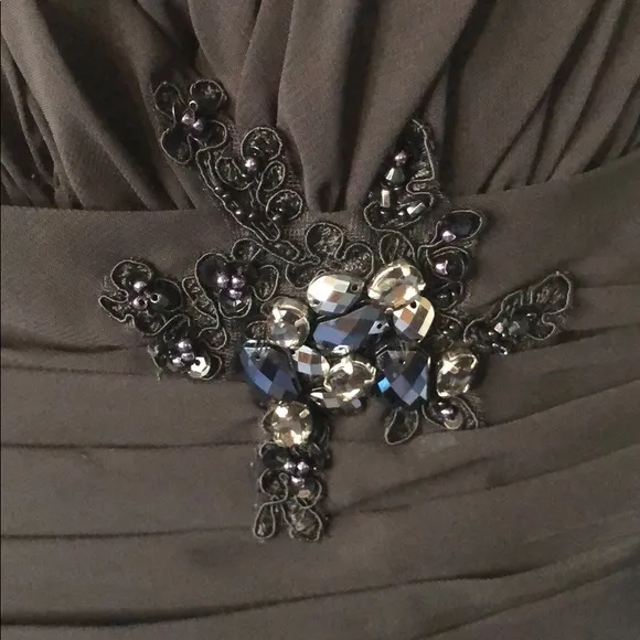 EVENINGS BY ALLURE LITTLE BLACK DRESS BEADS &amp; LACE