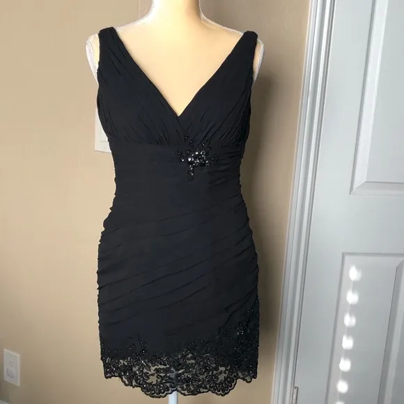 EVENINGS BY ALLURE LITTLE BLACK DRESS BEADS &amp; LACE