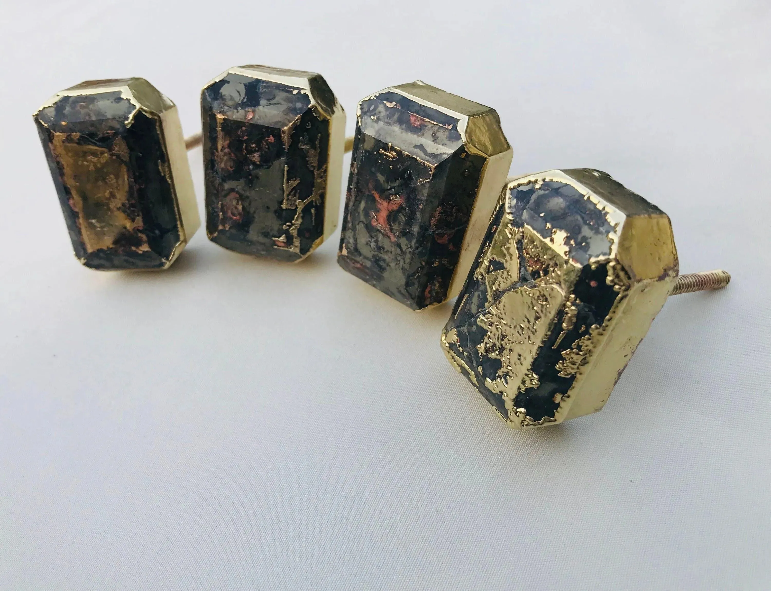 Faceted Agate Cabinet Drawer Pulls - Set of 4