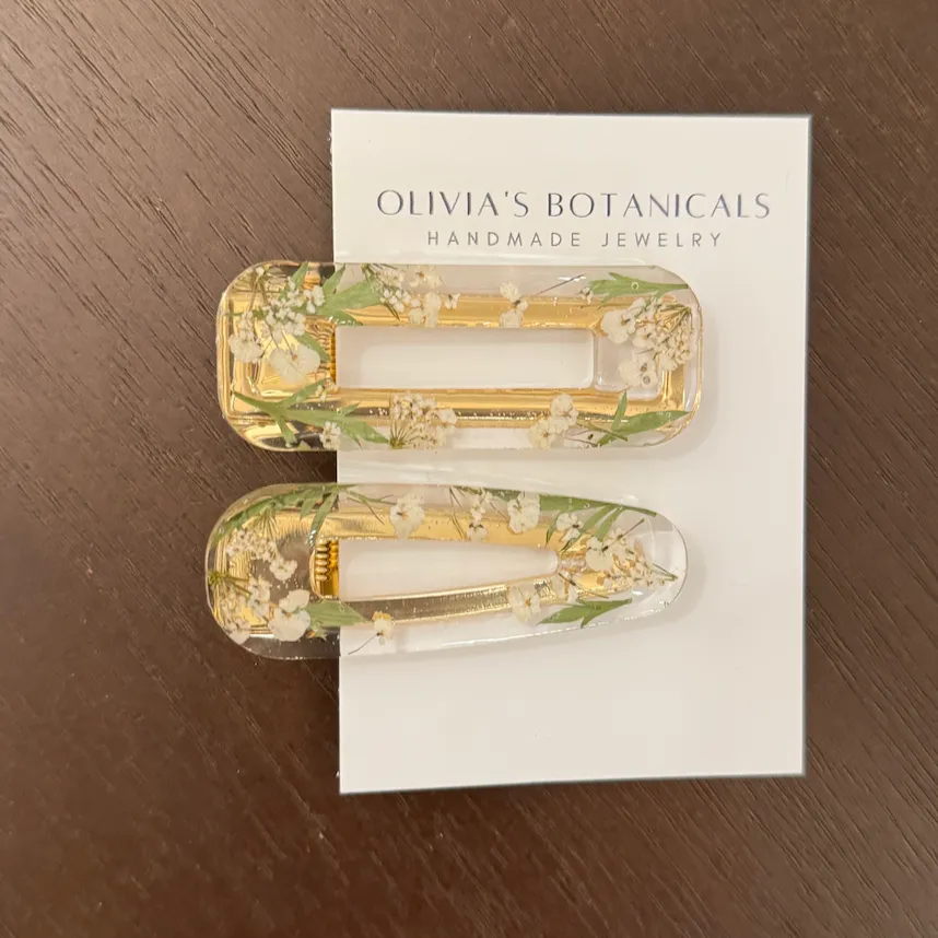 Hairclips | Clear with Green & White Flower