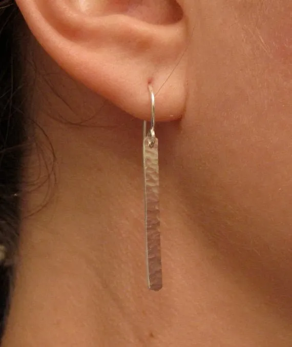 Hand-Made Elegance With These 25mm Long Hammered Rectangle Solid Dangle Earrings - 0070
