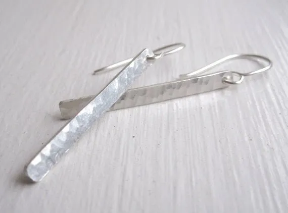 Hand-Made Elegance With These 25mm Long Hammered Rectangle Solid Dangle Earrings - 0070
