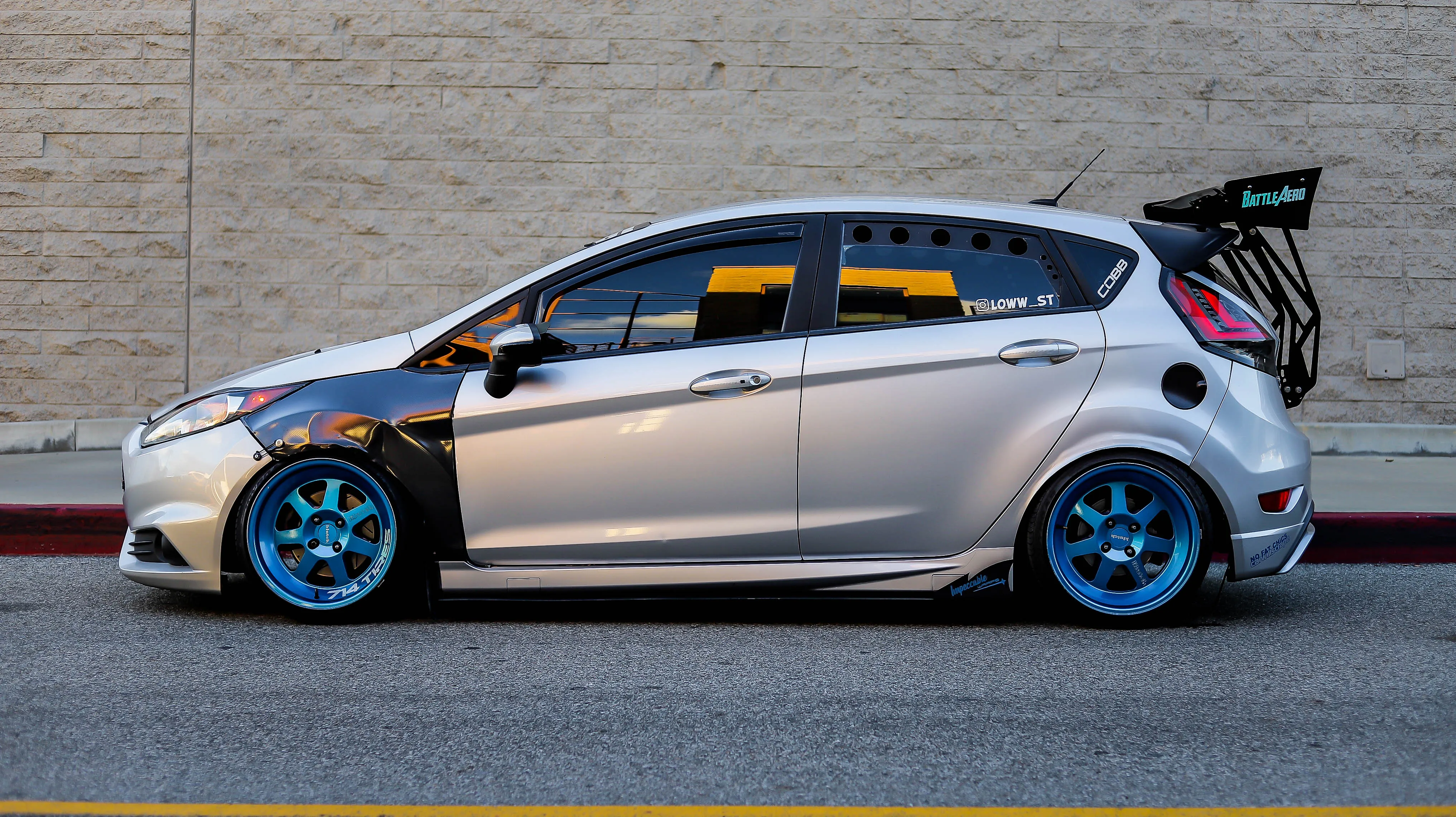 Hatch Mount Wing for 12-19 Ford Fiesta ST