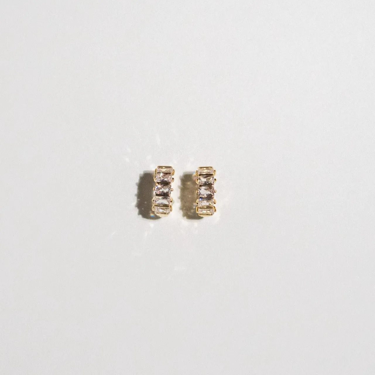 Huggy Earring