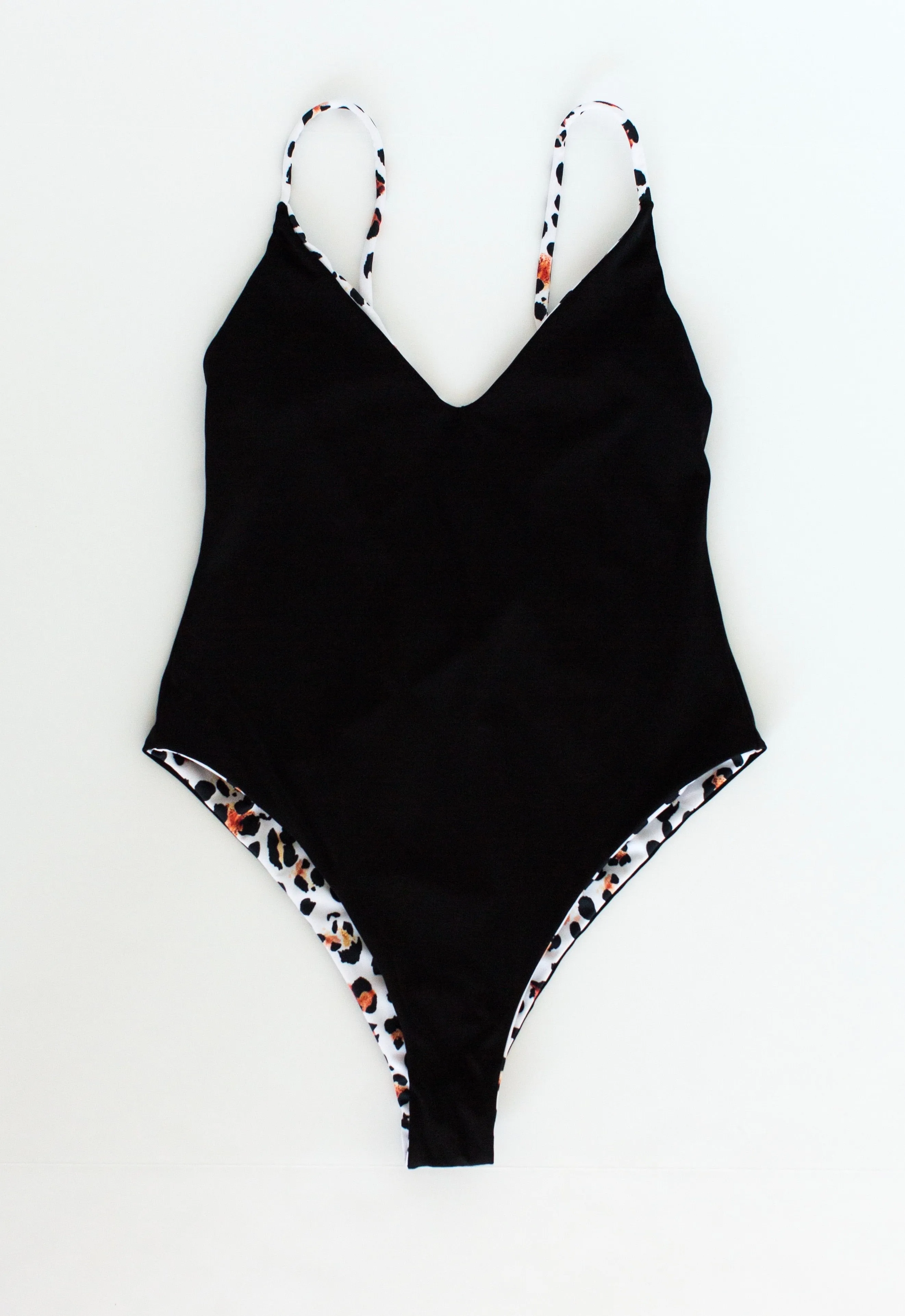 Kristyn One Piece- Snow Kitty
