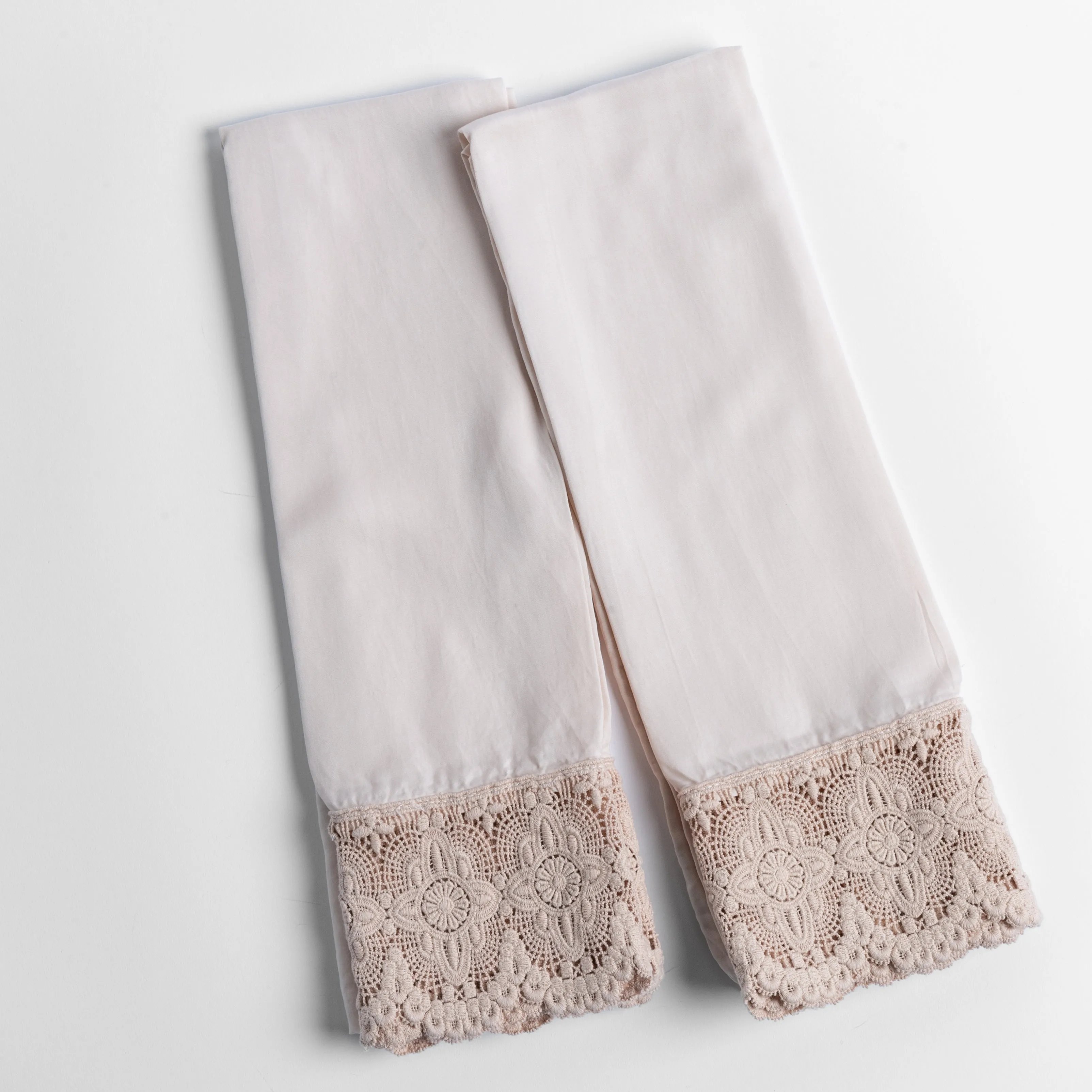 Madera Luxe Pillowcase (Single)