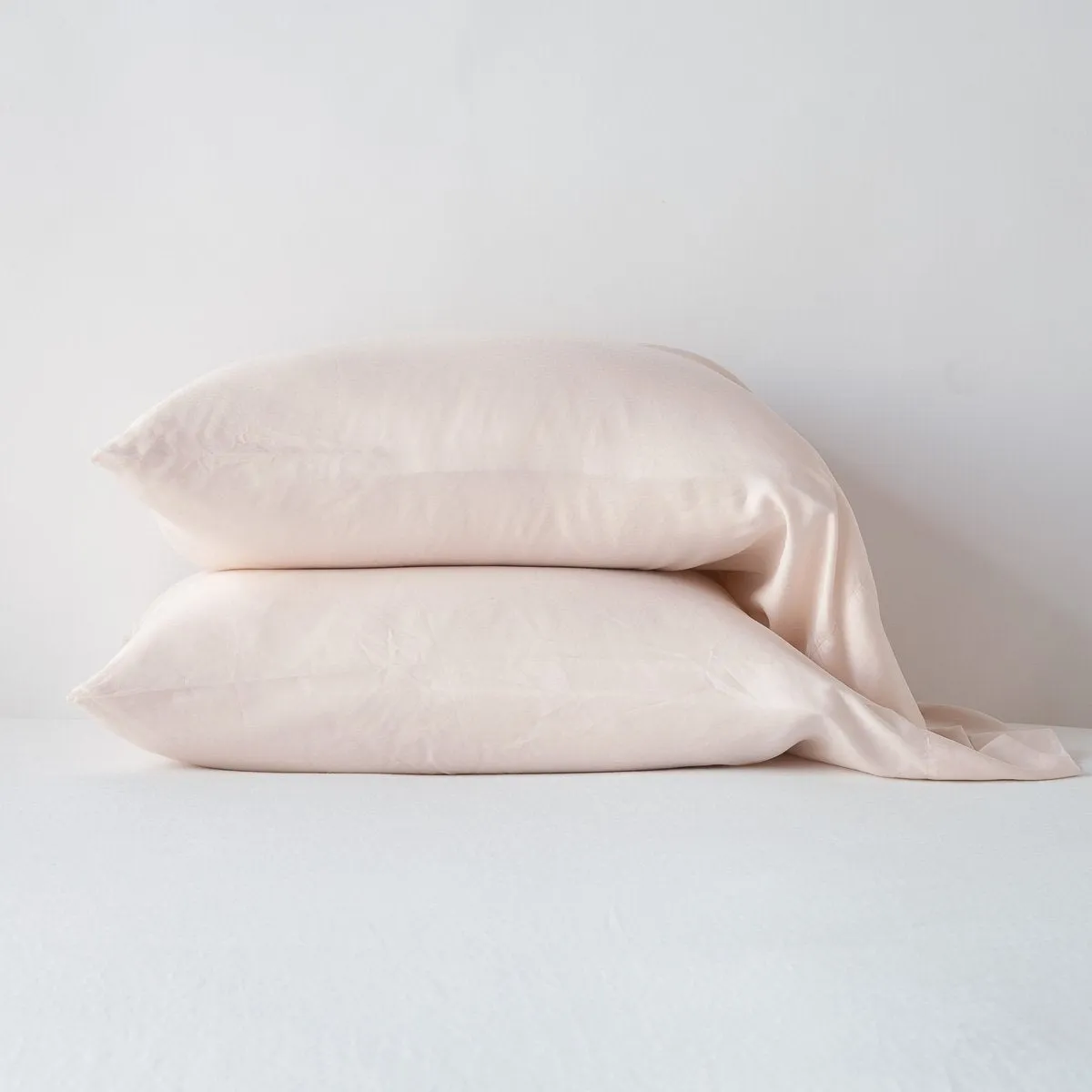 Madera Luxe Pillowcase (Single)