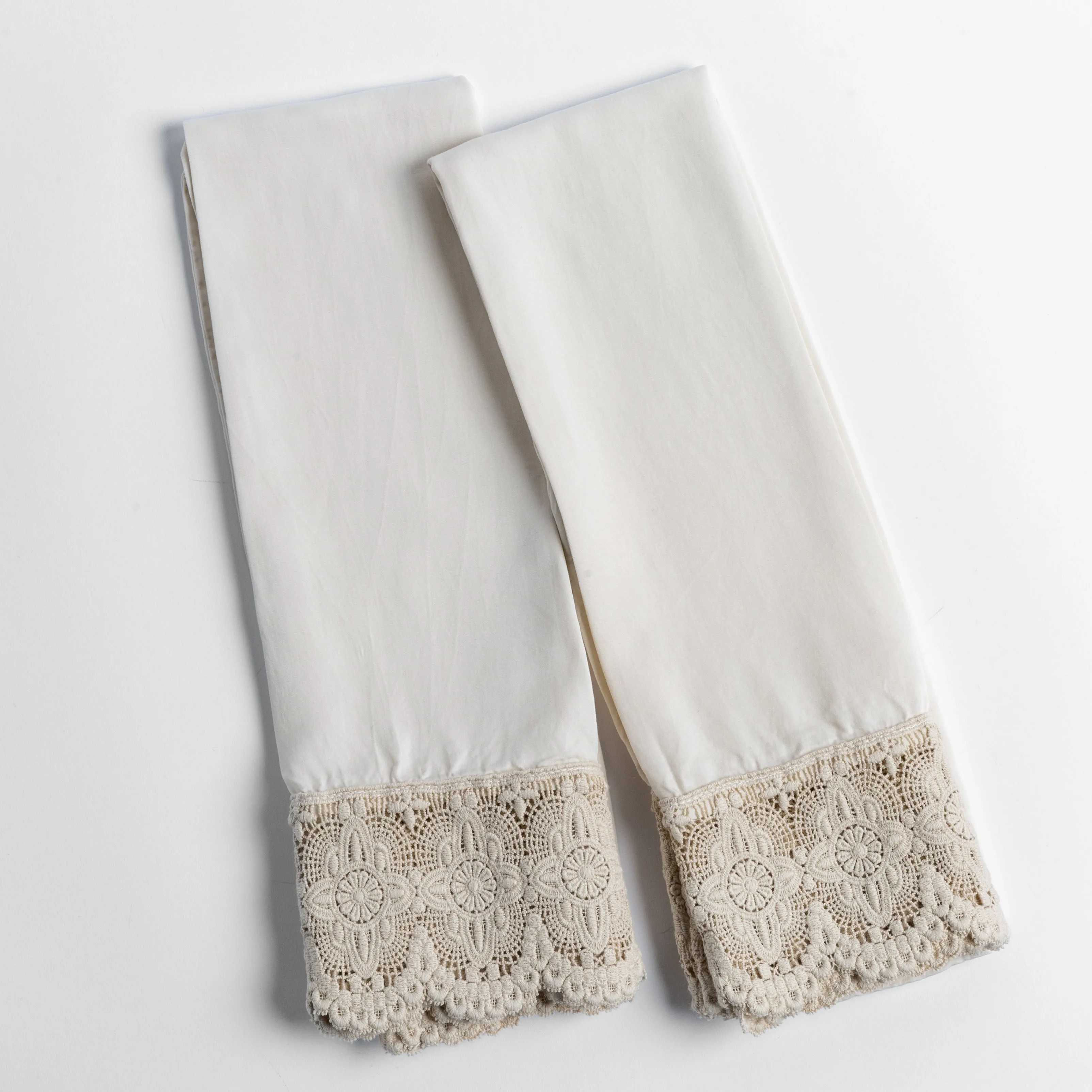 Madera Luxe Pillowcase (Single)