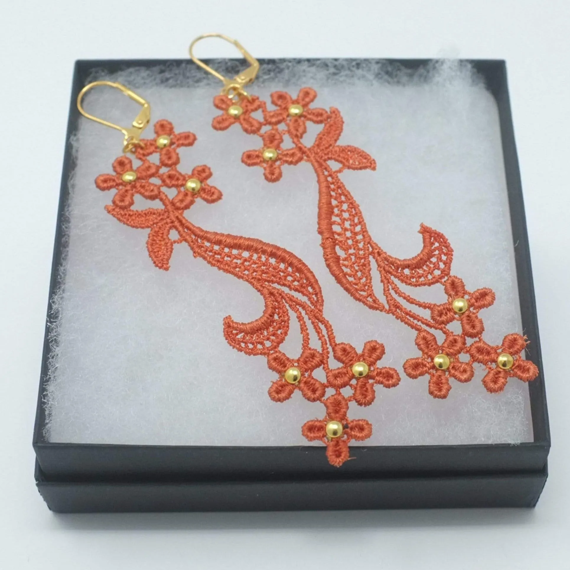 Maia Flower Lace Earrings