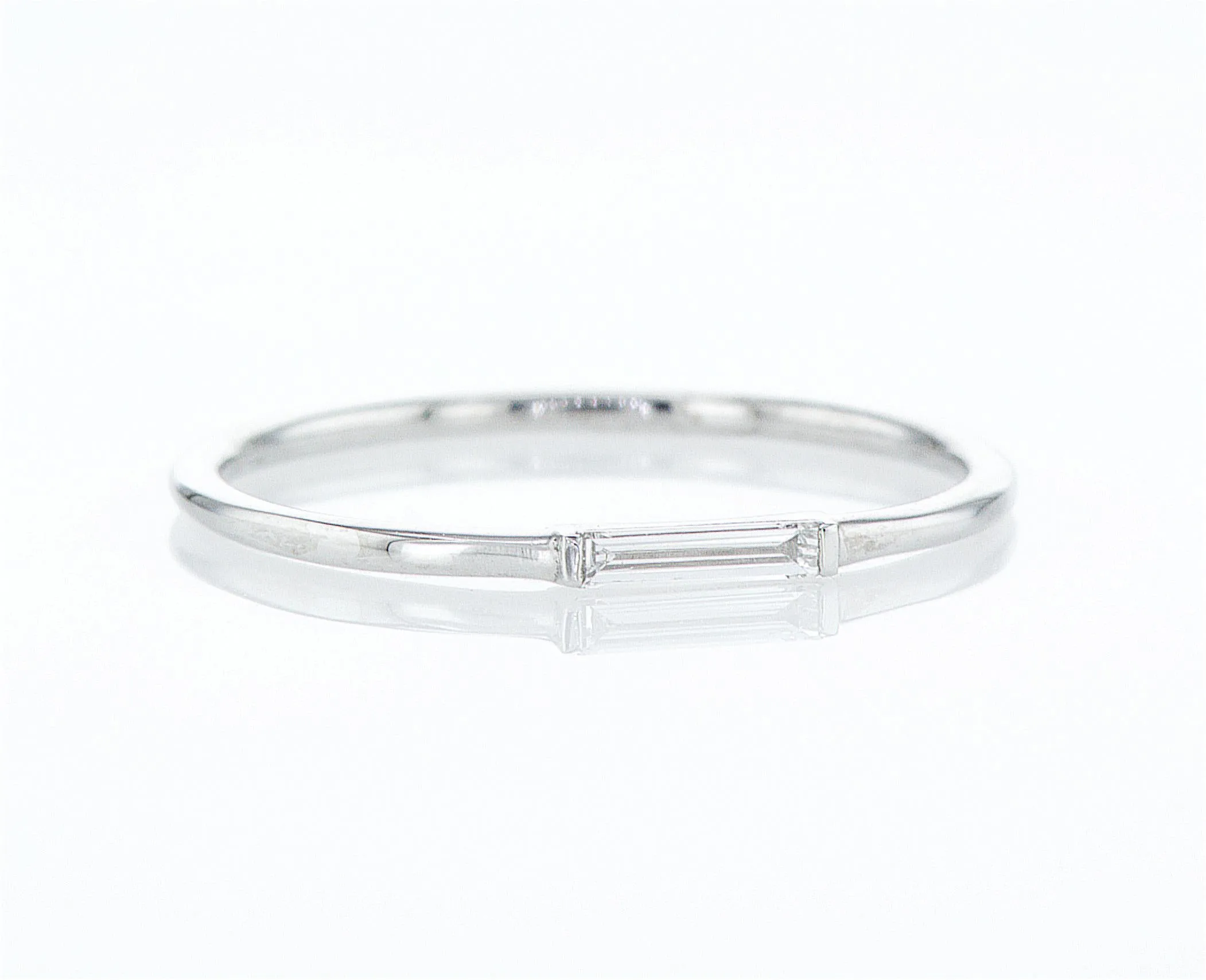 Minimalist Diamond Ring - Baguette Solitaire Ring