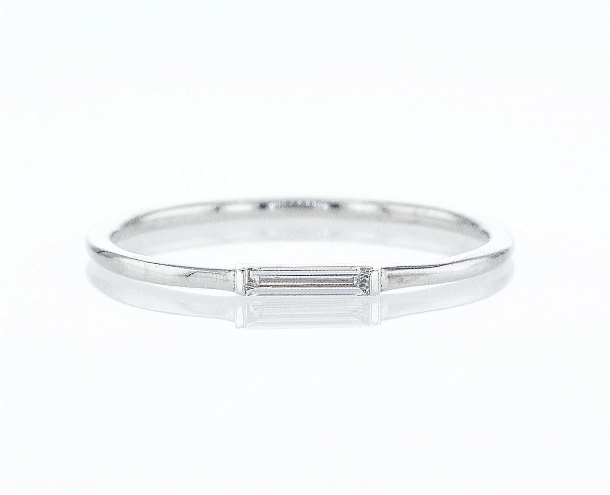 Minimalist Diamond Ring - Baguette Solitaire Ring