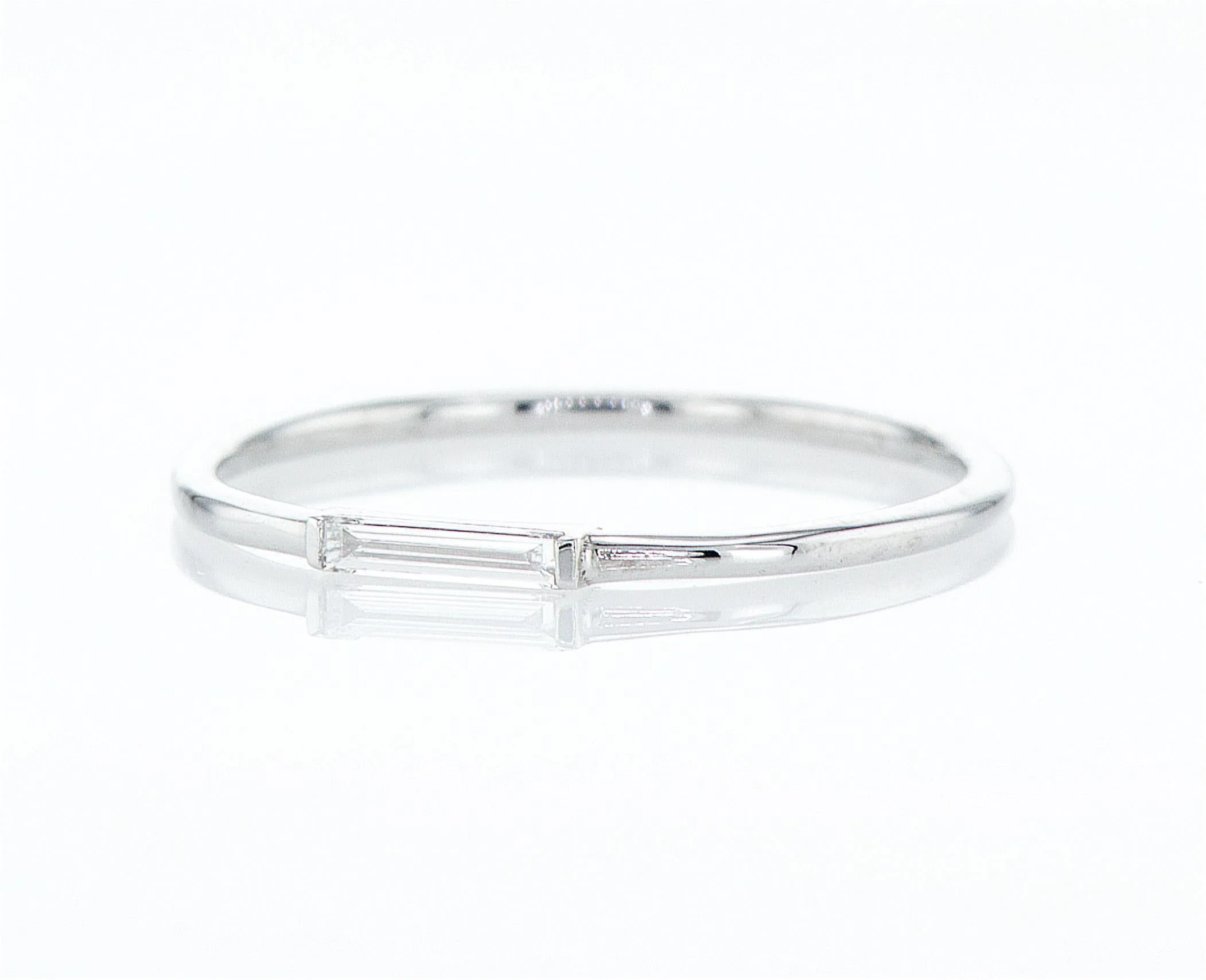Minimalist Diamond Ring - Baguette Solitaire Ring
