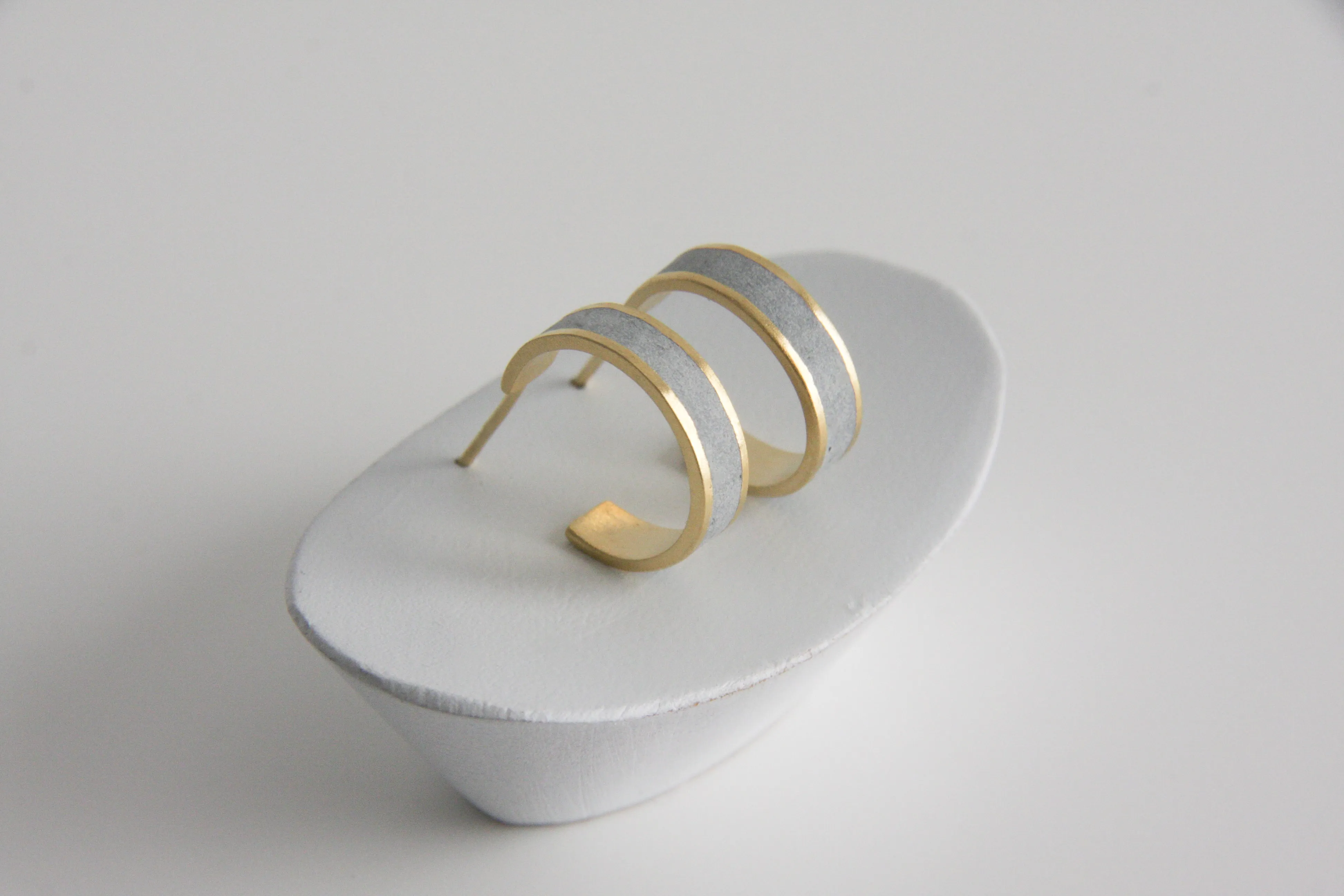 Minimalist Gold & Concrete Hoop Earrings - Size S