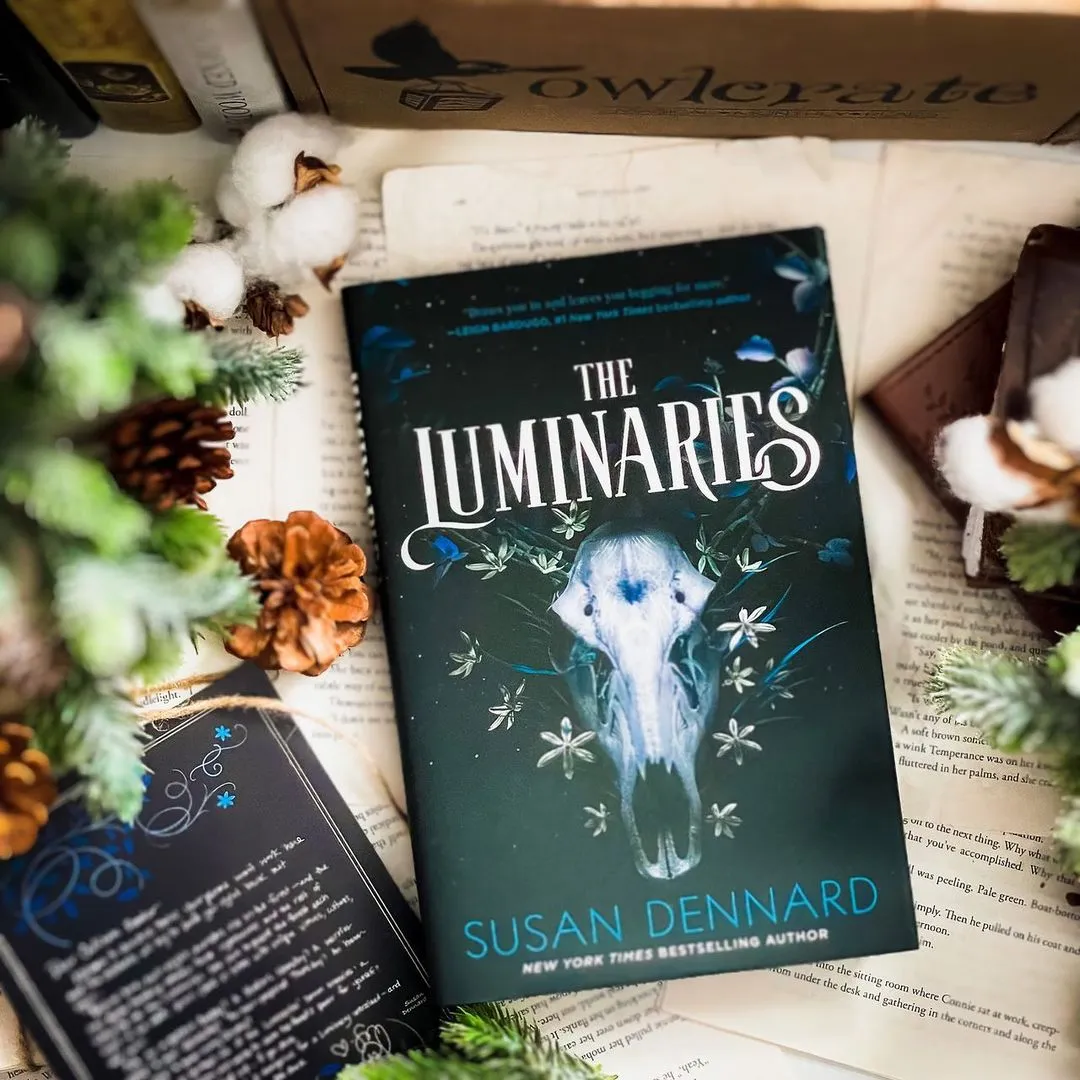 OwlCrate 'THE DARK HEART OF THE FOREST' Box