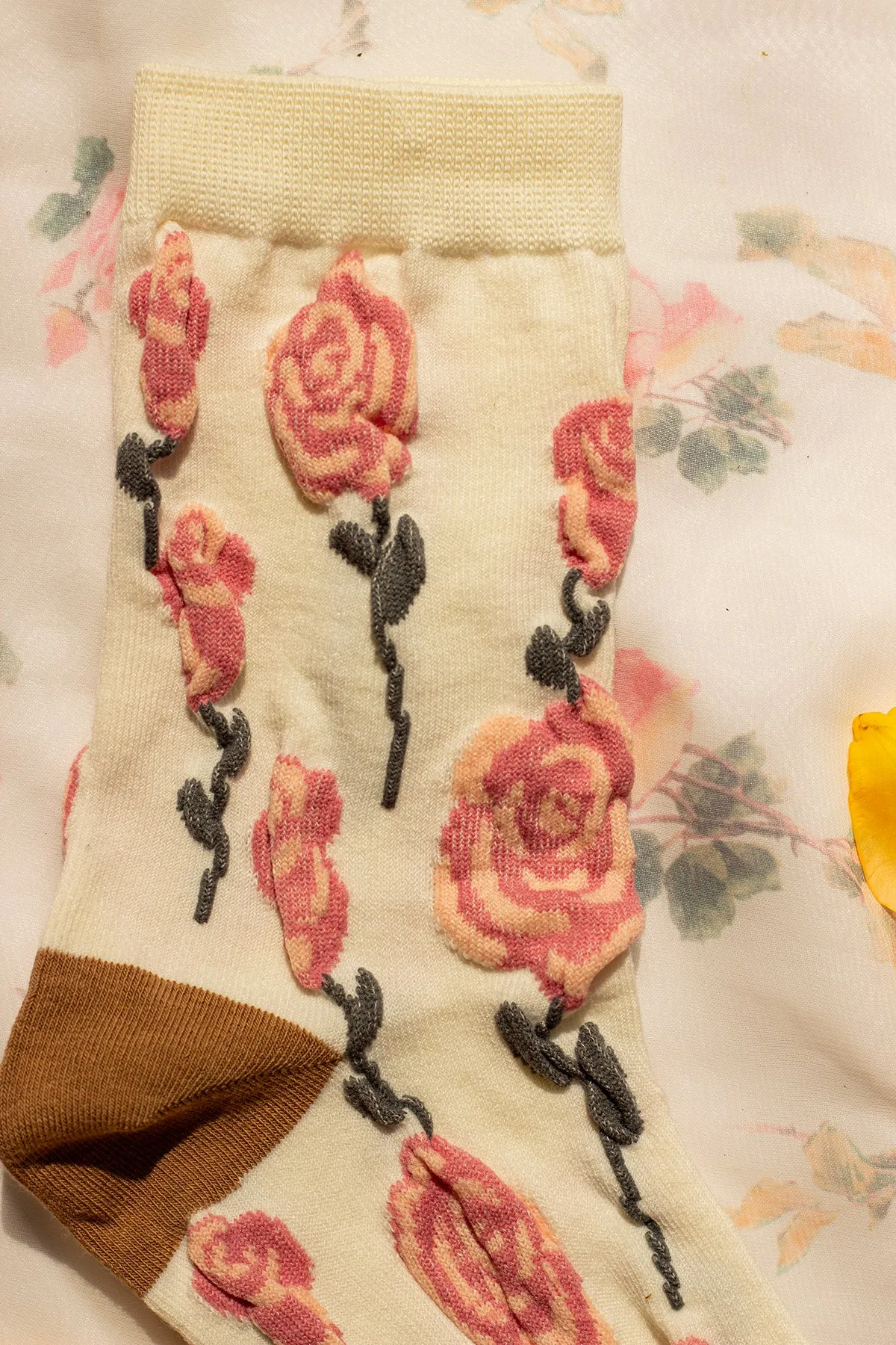 Rose Crinkle Flower Socks