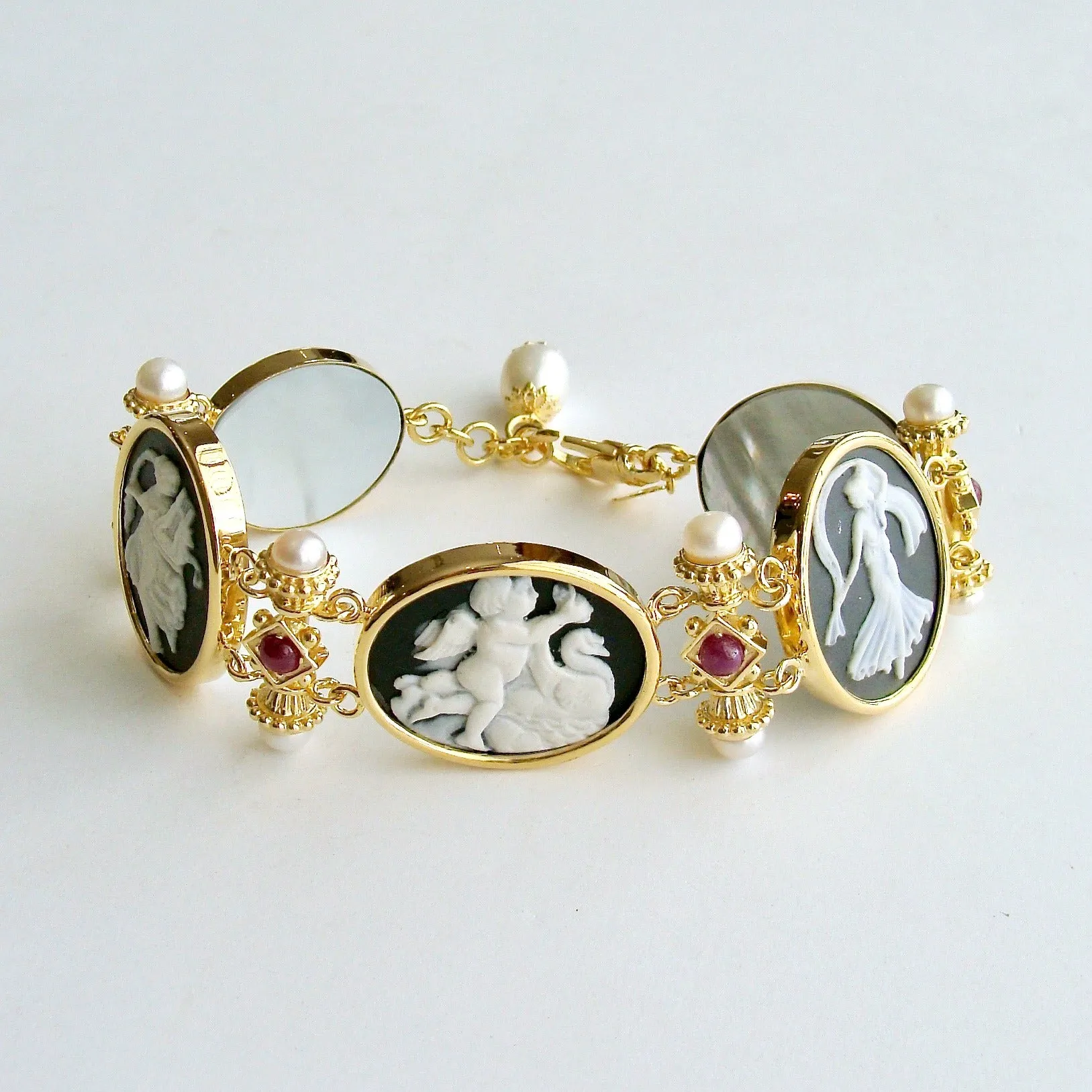 Rubies Freshwater Pearls Black White Cameo Intaglio Bracelet - Vernazza Cameo Intaglio Bracelet