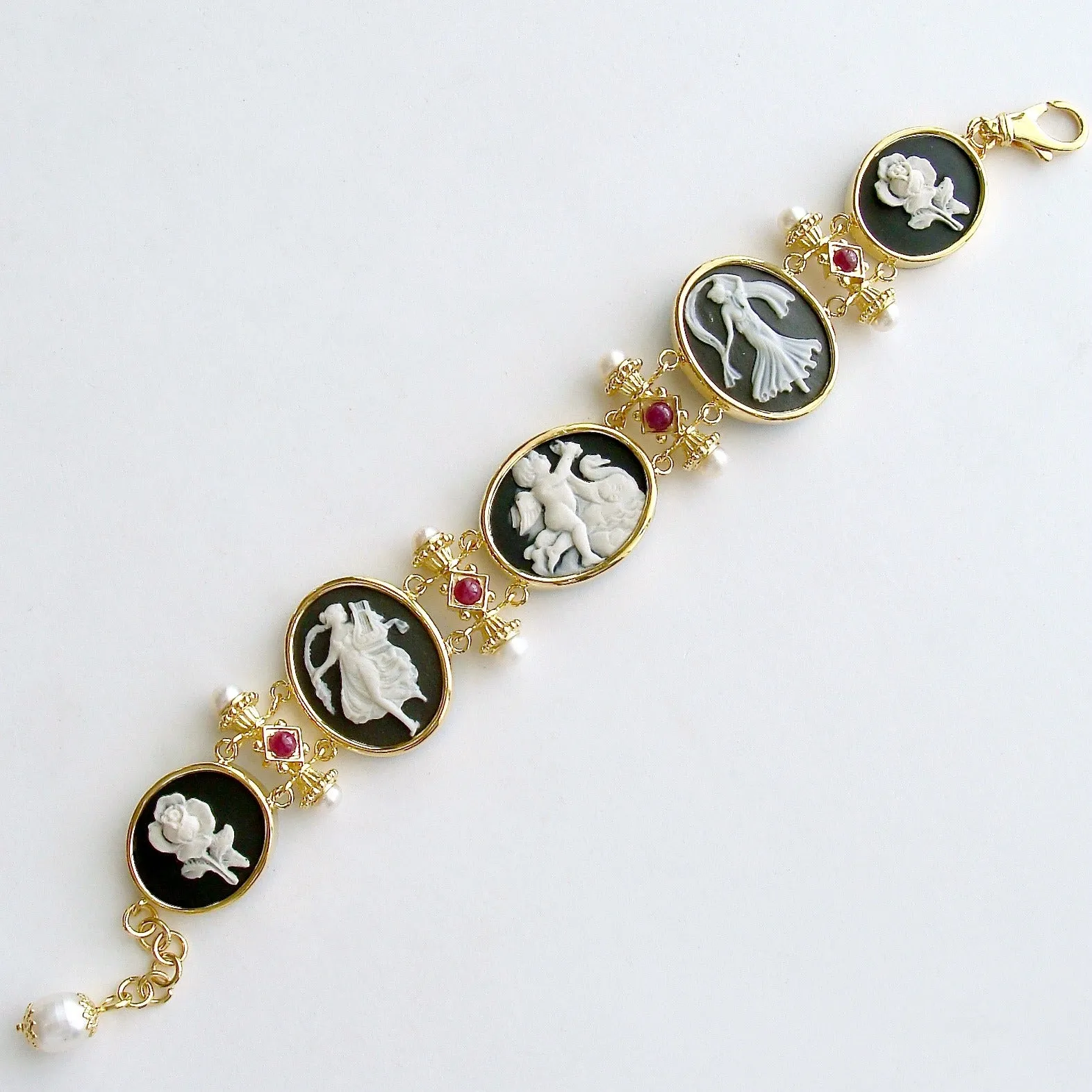 Rubies Freshwater Pearls Black White Cameo Intaglio Bracelet - Vernazza Cameo Intaglio Bracelet