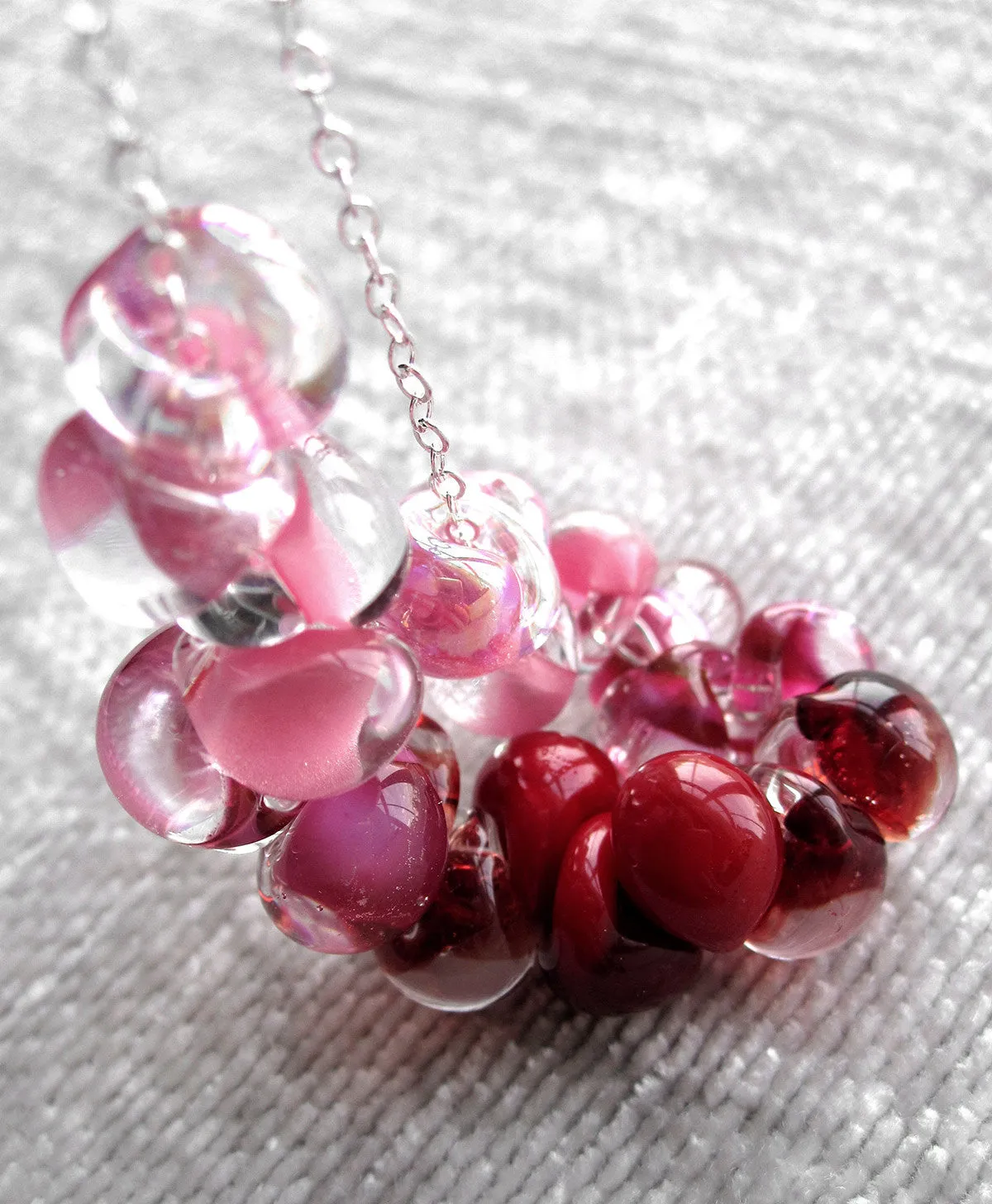 SWEETHEART - Ombre Red & Pink Glass Drop Necklace
