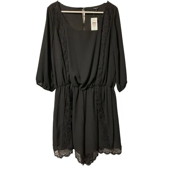 Torrid Black Lace Trim 3/4 Sleeve Lined Button Back Romper Shorts Size 2 NWT