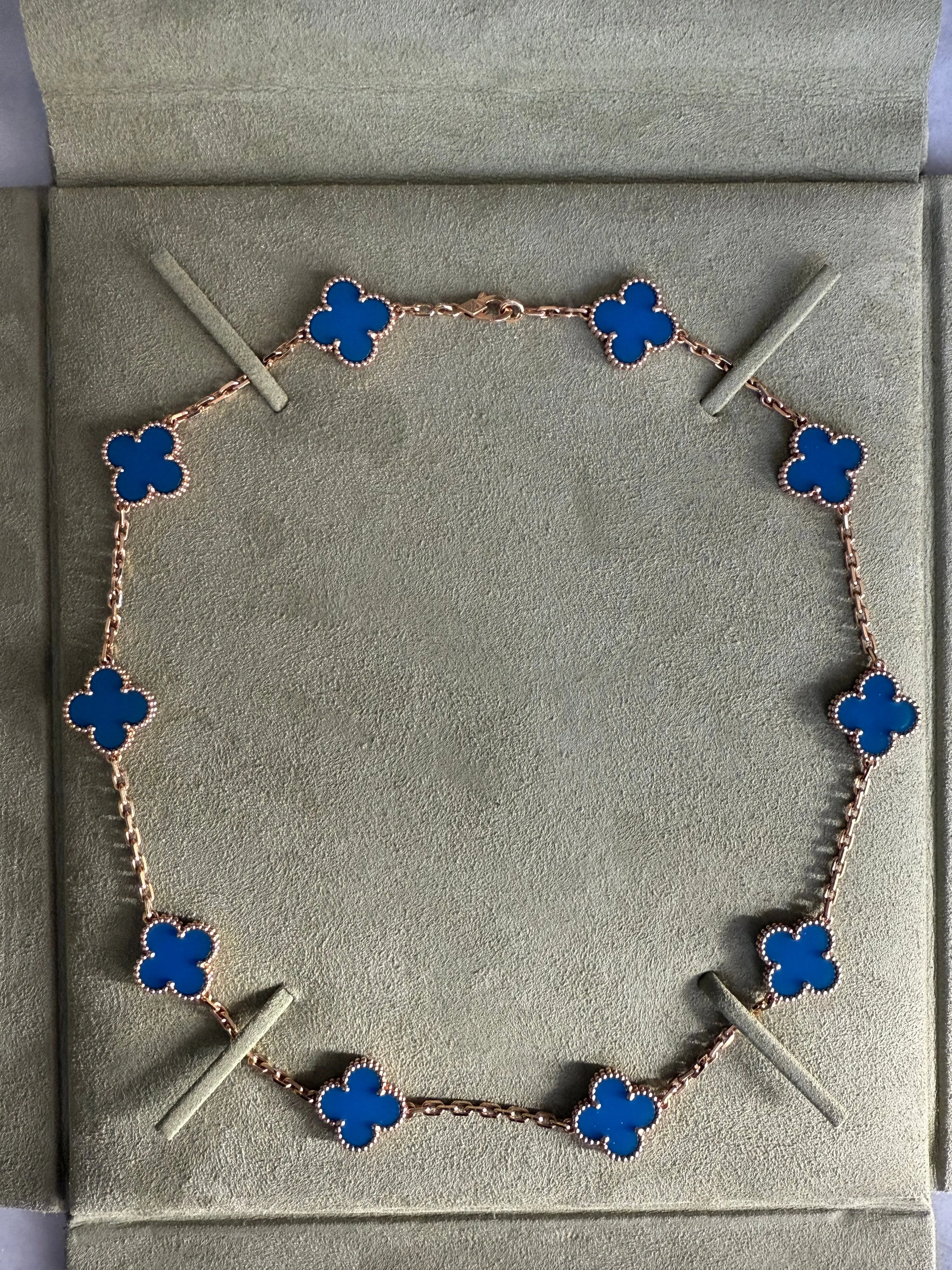 VCA Van Cleef & Arpels Blue Agate Necklace 10 Motif Vintage Alhambra 18k Yellow Gold Estate Box   COA