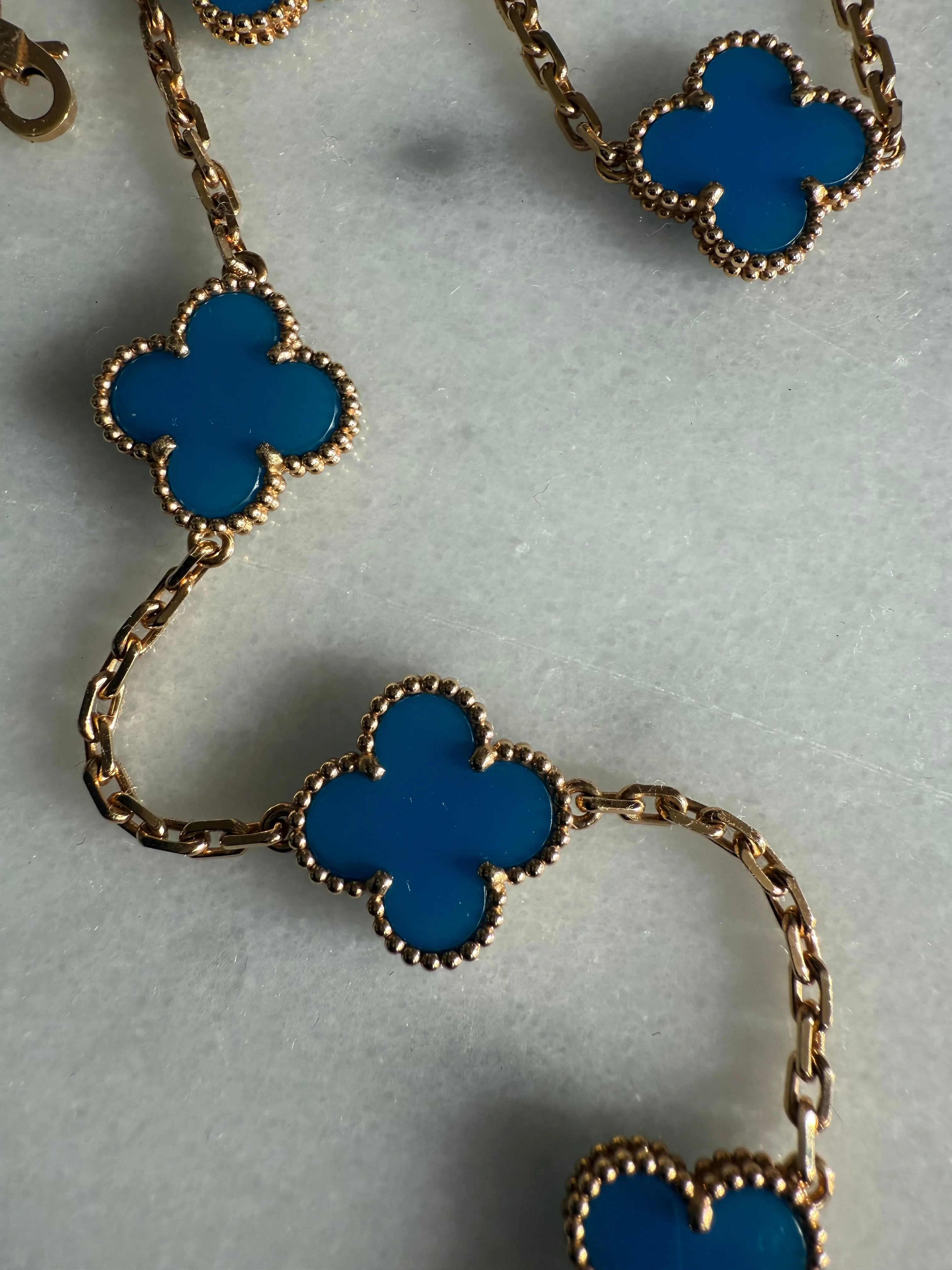 VCA Van Cleef & Arpels Blue Agate Necklace 10 Motif Vintage Alhambra 18k Yellow Gold Estate Box   COA