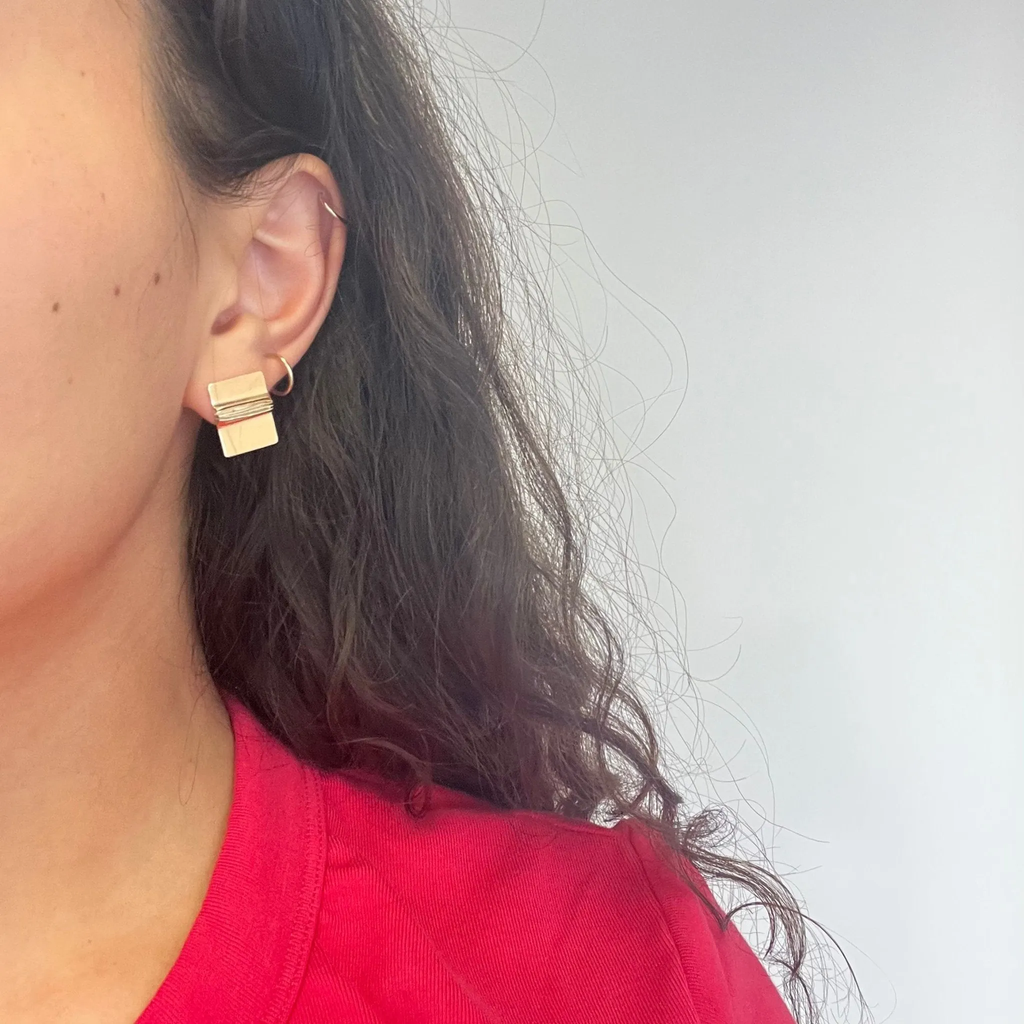 Vintage Ripple Motif Gold Earrings