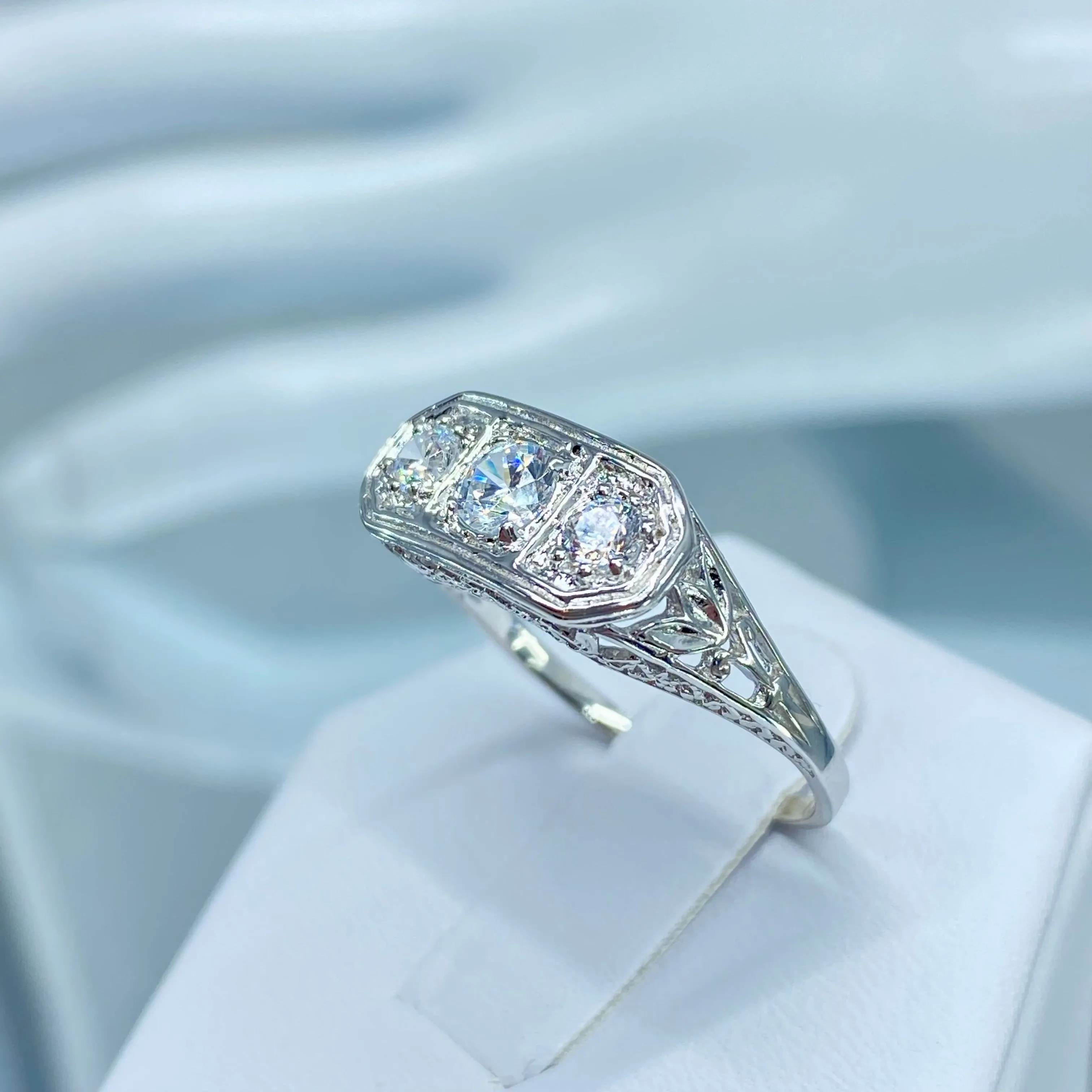 White CZ Ring, Sterling Silver Lily Leaf Filigree, Edwardian Jewelry #D197
