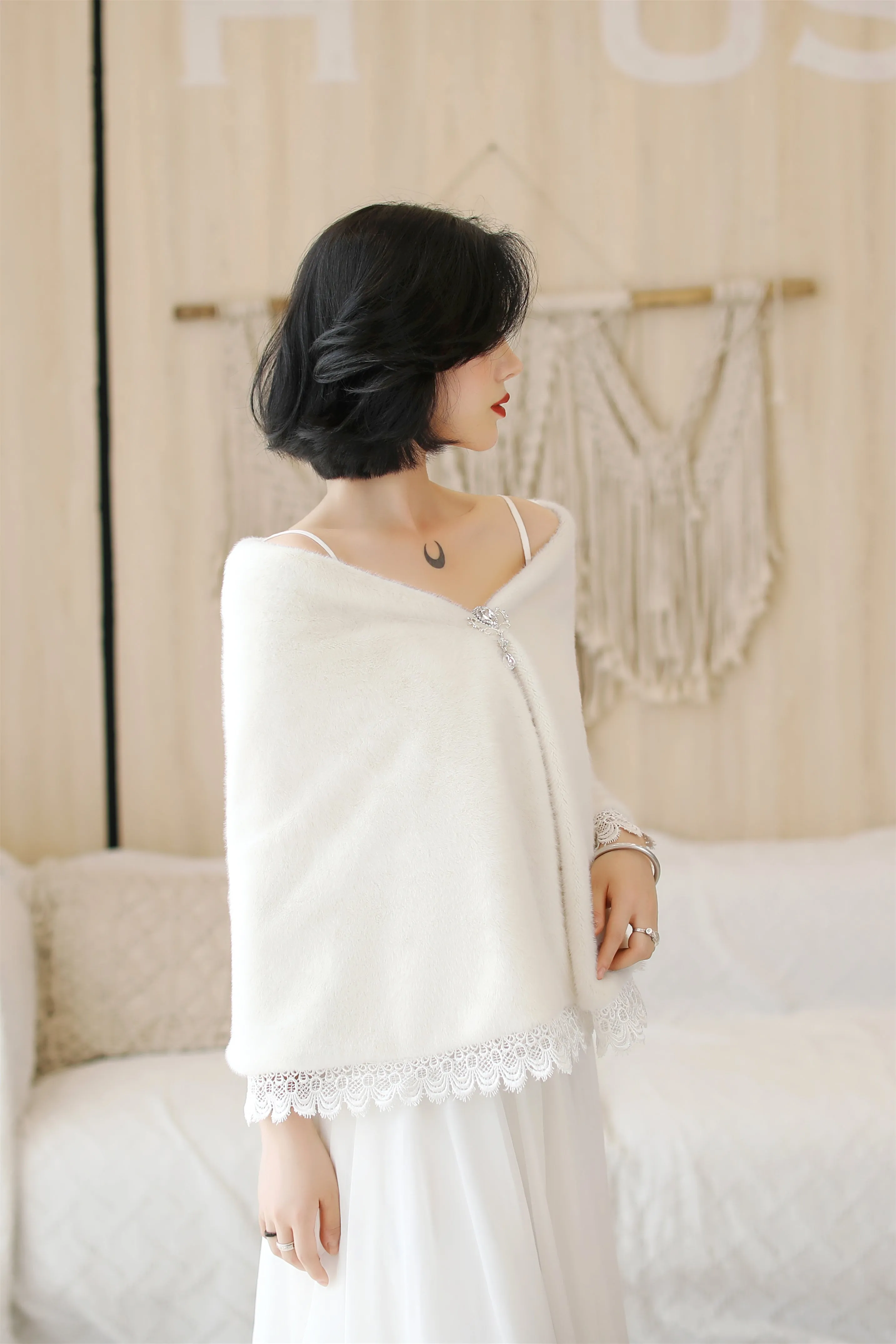 White Lace-Trimmed Wedding Gown Shawl